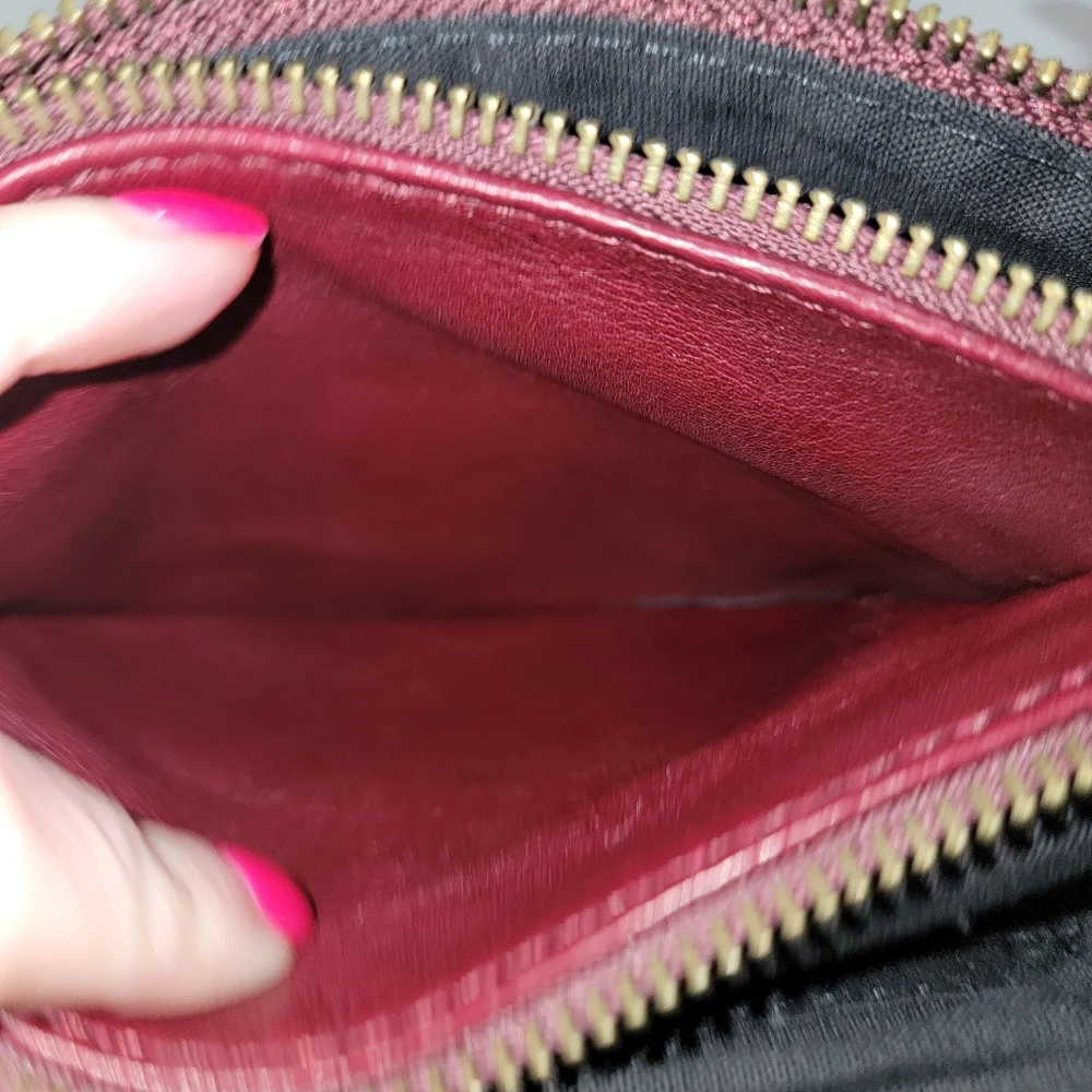 Wanderers Travel Co. Venetian Wristlet Wallet~Burgundy~Leather
